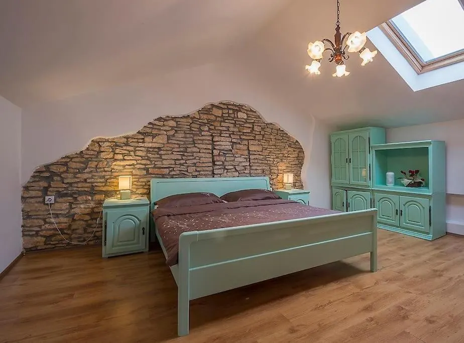 Villa Olden, Traditional Stone House Jursici Croatia