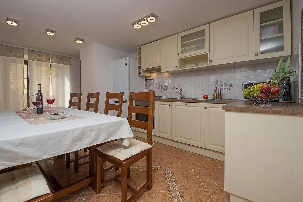 Villa Olden, Traditional Stone House Jursici Croatia